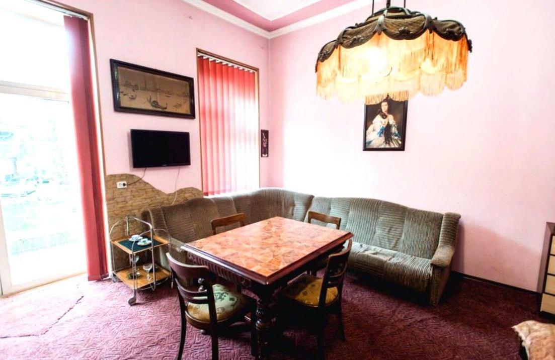Apartment Veronica In Center ลวีฟ ภายนอก รูปภาพ